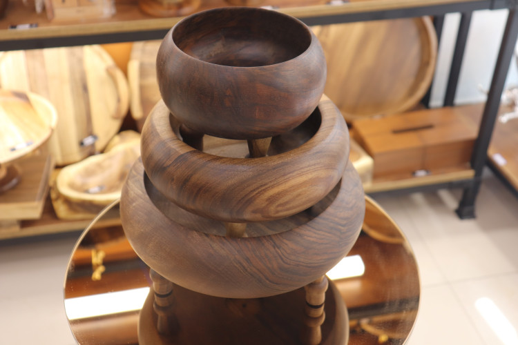 سرویس چوب گردو سه تکه پایه دار