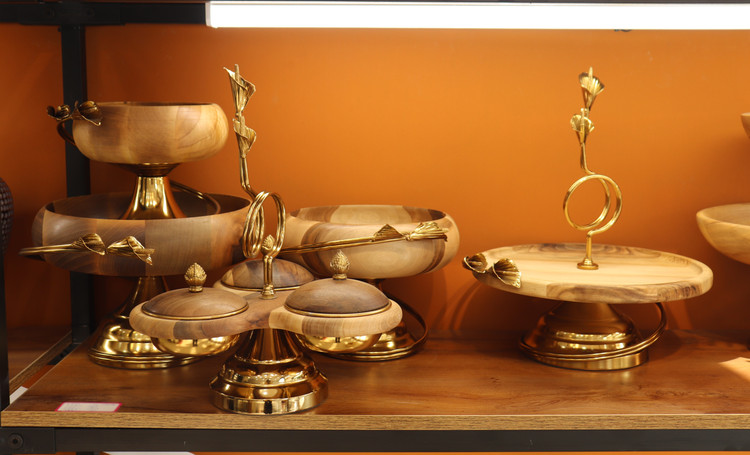 سرویس پذیرایی 5 تکه چوبی مدل لیلیوم
