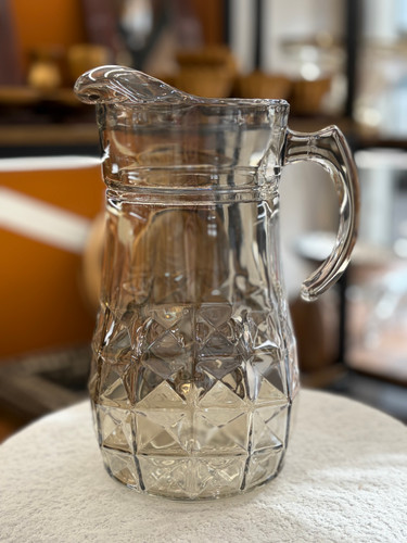 پارچ بلور مدل اکومارین رنگ شامپاینی