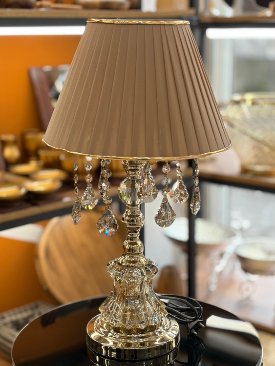 آباژور رومیزی آویزدار پایه طلایی