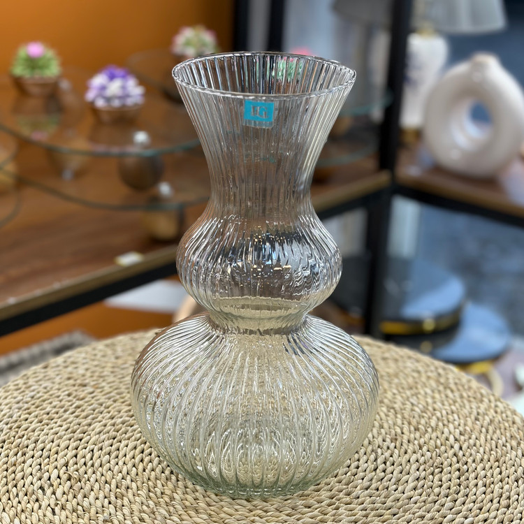 گلدان شیشه ای بی رنگ طرح ۵۰۲۱