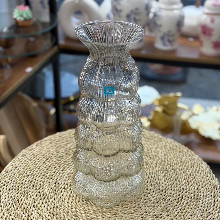 گلدان شیشه ای بی رنگ طرح ۵۰۲۴